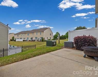 979 Pennington Drive - Photo Thumbnail 21