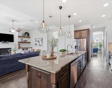 11192 Progreso Street - Photo Thumbnail 9