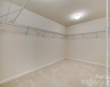 910 Ashton Oak Court - Photo Thumbnail 33