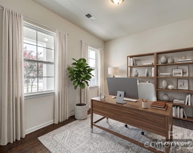 910 Ashton Oak Court - Photo Thumbnail 5