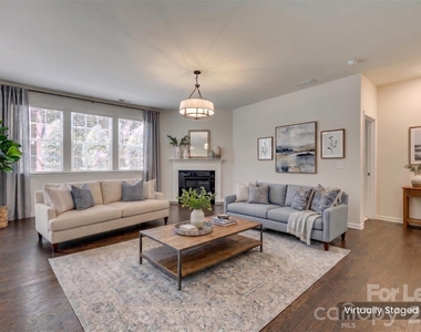 910 Ashton Oak Court - Photo Thumbnail 18