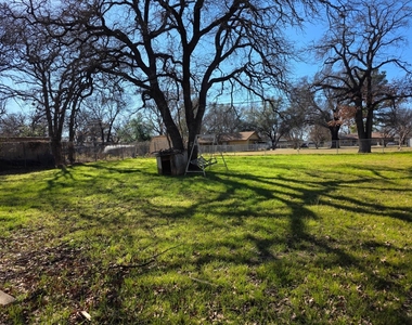 136 Richard Lane - Photo Thumbnail 19