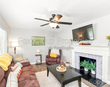 824 Kerley Court - Photo Thumbnail 4