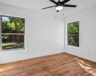 9946 Kilarney Drive - Photo Thumbnail 20