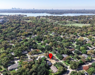 9946 Kilarney Drive - Photo Thumbnail 26