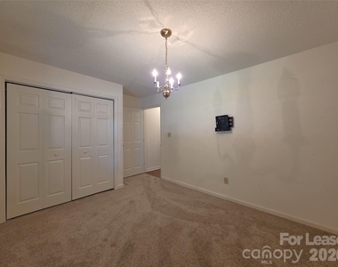 628 Breckenridge Road - Photo Thumbnail 15