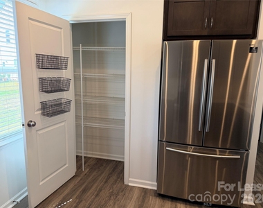 7106 Thornrose Drive - Photo Thumbnail 6