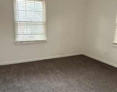 815 W Mauney Avenue - Photo Thumbnail 1