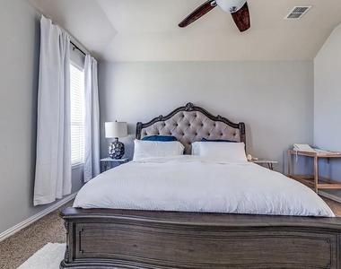 14644 Gilley Lane - Photo Thumbnail 10