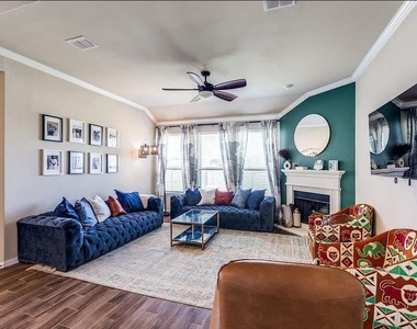 14644 Gilley Lane - Photo Thumbnail 3