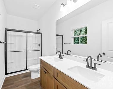 354 W Moore Avenue - Photo Thumbnail 11