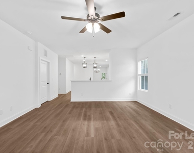 354 W Moore Avenue - Photo Thumbnail 9