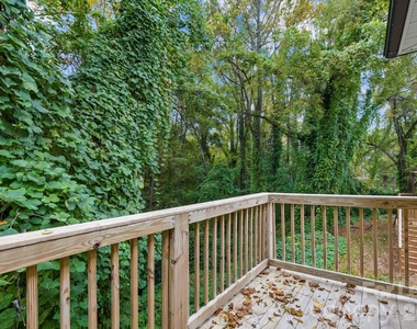 354 W Moore Avenue - Photo Thumbnail 20