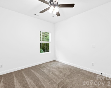 354 W Moore Avenue - Photo Thumbnail 16