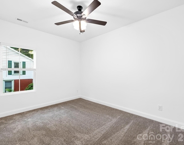 354 W Moore Avenue - Photo Thumbnail 14