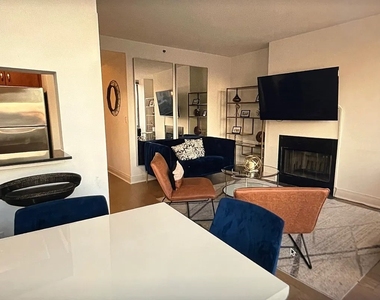 222 East 34th Street - Photo Thumbnail 5