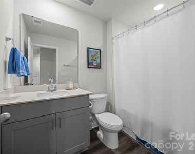515 Tayberry Lane - Photo Thumbnail 15