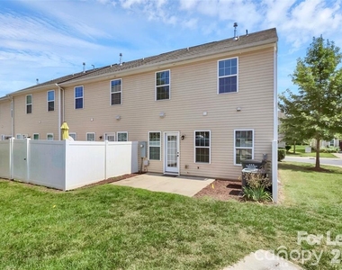 7494 Red Mulberry Lane - Photo Thumbnail 24