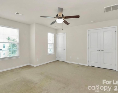 7494 Red Mulberry Lane - Photo Thumbnail 15