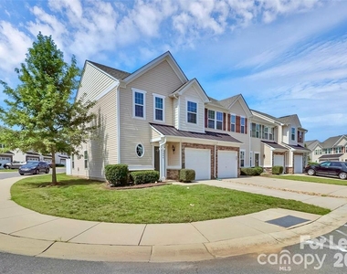 7494 Red Mulberry Lane - Photo Thumbnail 30