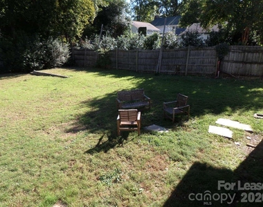 421 Rensselaer Avenue - Photo Thumbnail 13