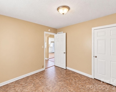 133 Proctor Street - Photo Thumbnail 10