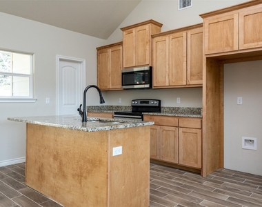 2212 Steepleridge Circle - Photo Thumbnail 12