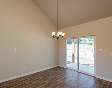 2212 Steepleridge Circle - Photo Thumbnail 16