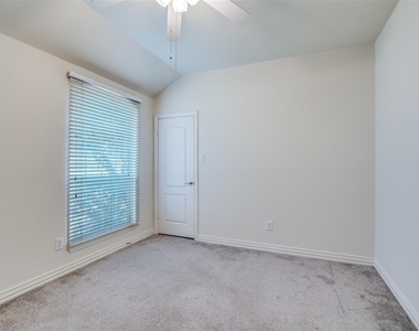 6613 Lynch Lane - Photo Thumbnail 19