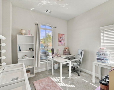 4417 Biscayne Drive - Photo Thumbnail 7