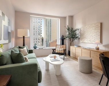 255 East 39th Street - Photo Thumbnail 1