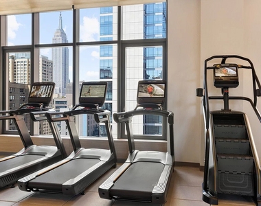 255 East 39th Street - Photo Thumbnail 12
