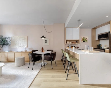 255 East 39th Street - Photo Thumbnail 3