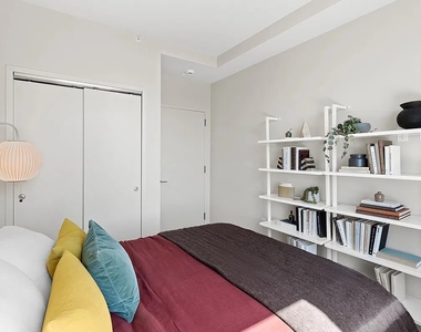 644 East 14th Street - Photo Thumbnail 11