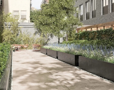 62 Avenue B - Photo Thumbnail 7