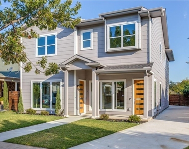 805 Melba Street - Photo Thumbnail 6
