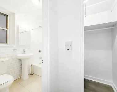328 West 83rd Street - Photo Thumbnail 3