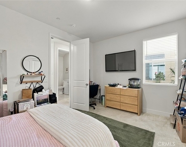 27624 Exploration Road - Photo Thumbnail 14