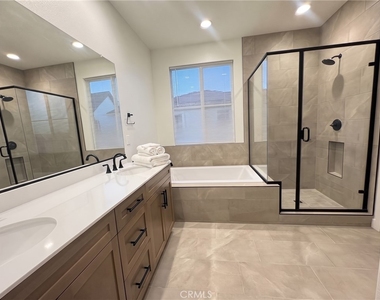 16741 Douglas  Ave - Photo Thumbnail 17