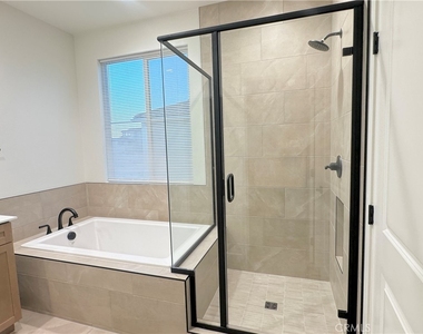 16741 Douglas  Ave - Photo Thumbnail 19