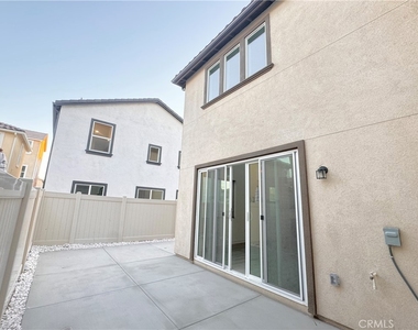 16741 Douglas  Ave - Photo Thumbnail 30