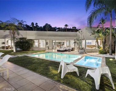 510 Leslie - Photo Thumbnail 3