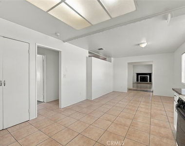 1204 E Avenue Q4 - Photo Thumbnail 13