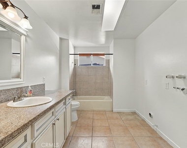 1204 E Avenue Q4 - Photo Thumbnail 25