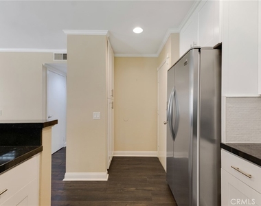 408 Via Colinas - Photo Thumbnail 16