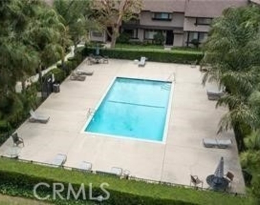7560 Corbin - Photo Thumbnail 13