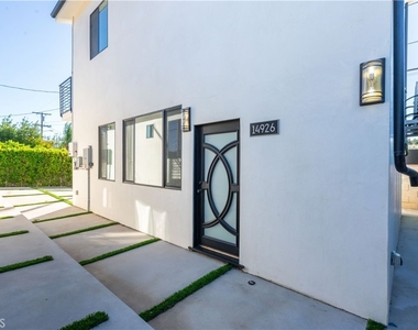 14926 Septo Street - Photo Thumbnail 4