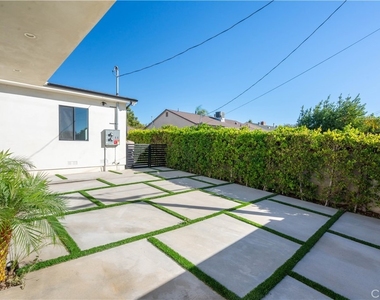 14926 Septo Street - Photo Thumbnail 5