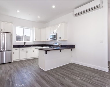 14926 Septo Street - Photo Thumbnail 6