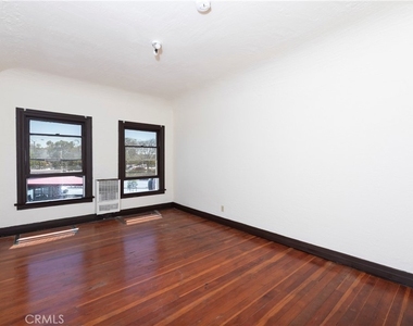 1116 Sartori Avenue - Photo Thumbnail 1